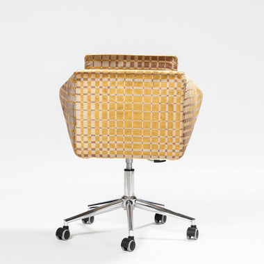 Cubic chair